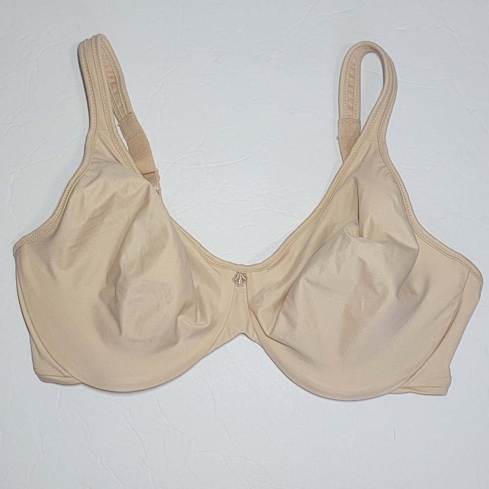 Bali Women Beige  Underwire Smooth Bra/Size 34DD.